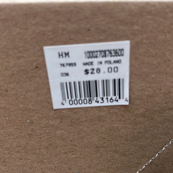 NWT Gorgeous and Unique Pair of Holiday Angel Ornaments. Hand Blown. Polish. - Picture 13 of 13